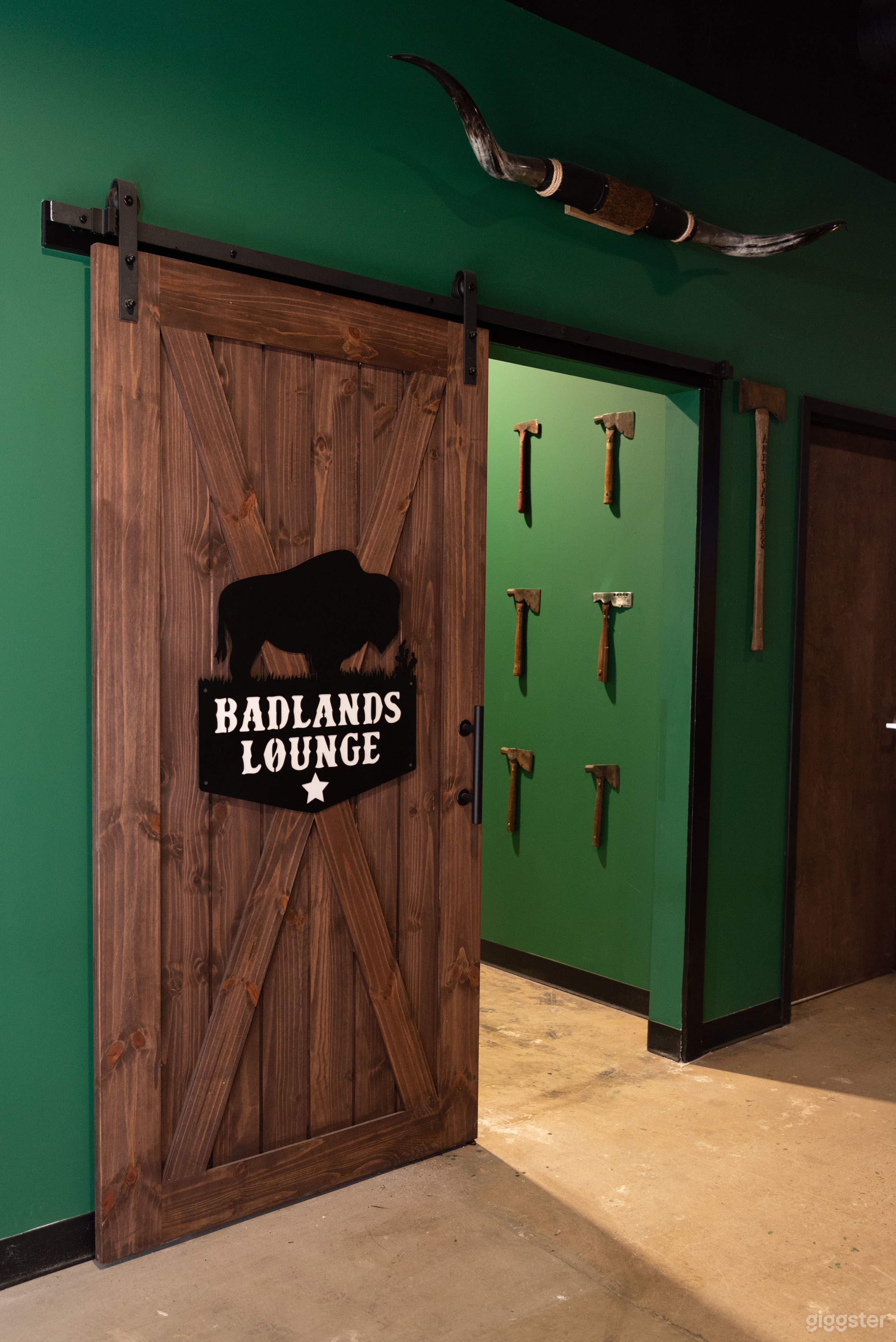 American Axes - Axe Throwing Atlanta Photo 3