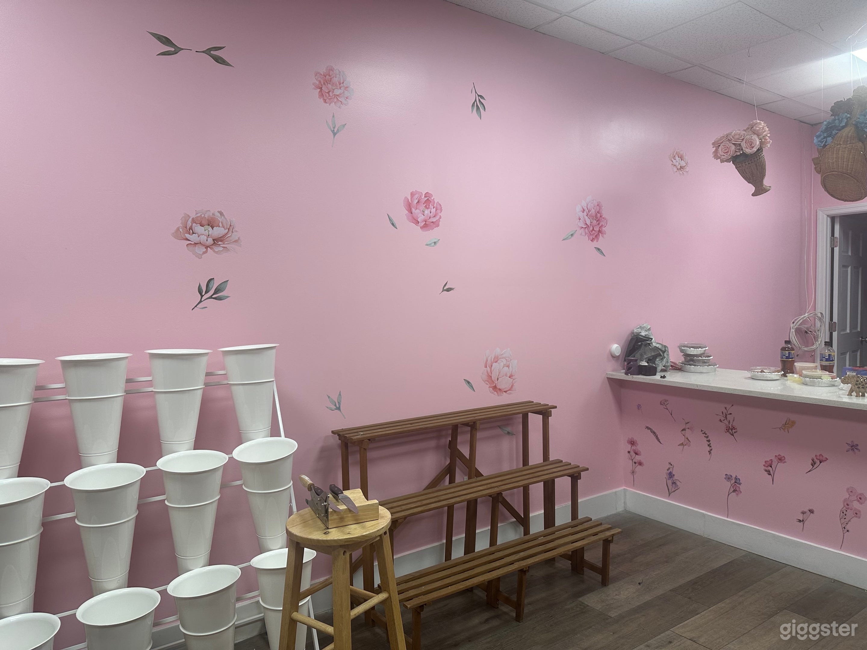 Charming Flower Shop Photo 2