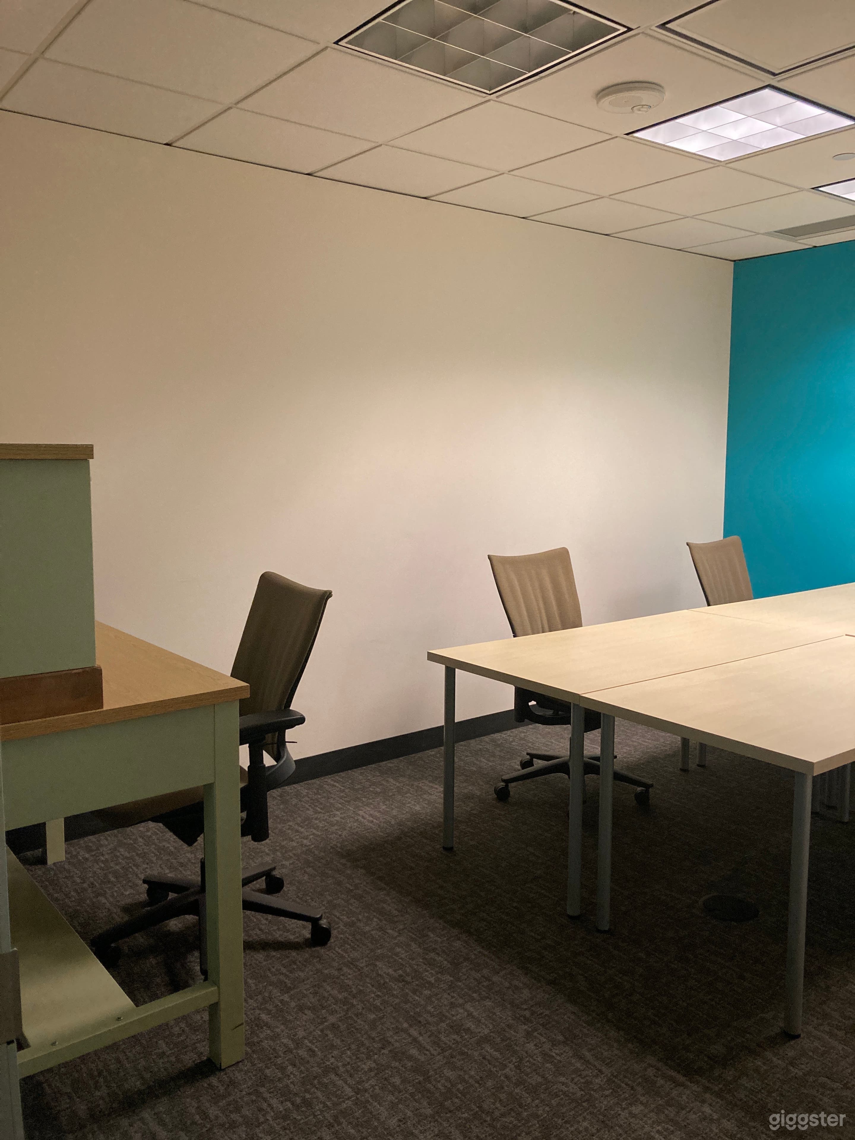 Wave: Spacious Private Office For Small Groups Photo 2