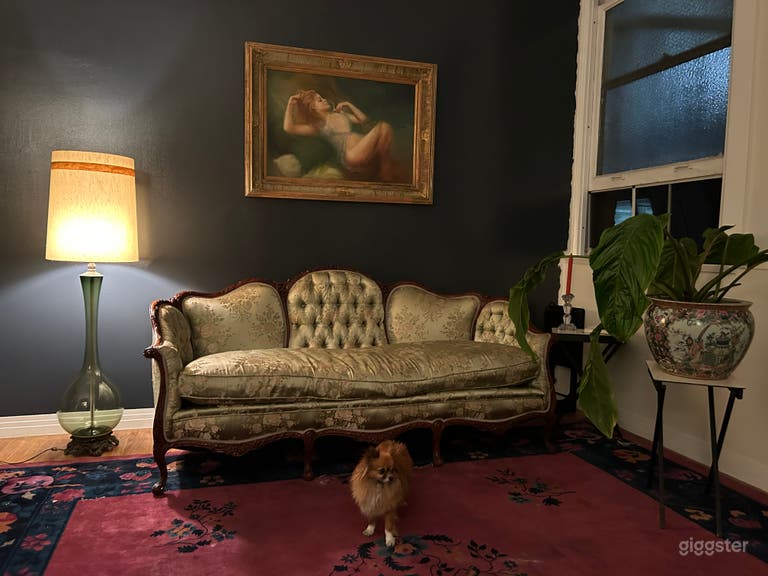  Parisian Art Deco Designer Apartment/ Boudoir w/ Fire Escape 