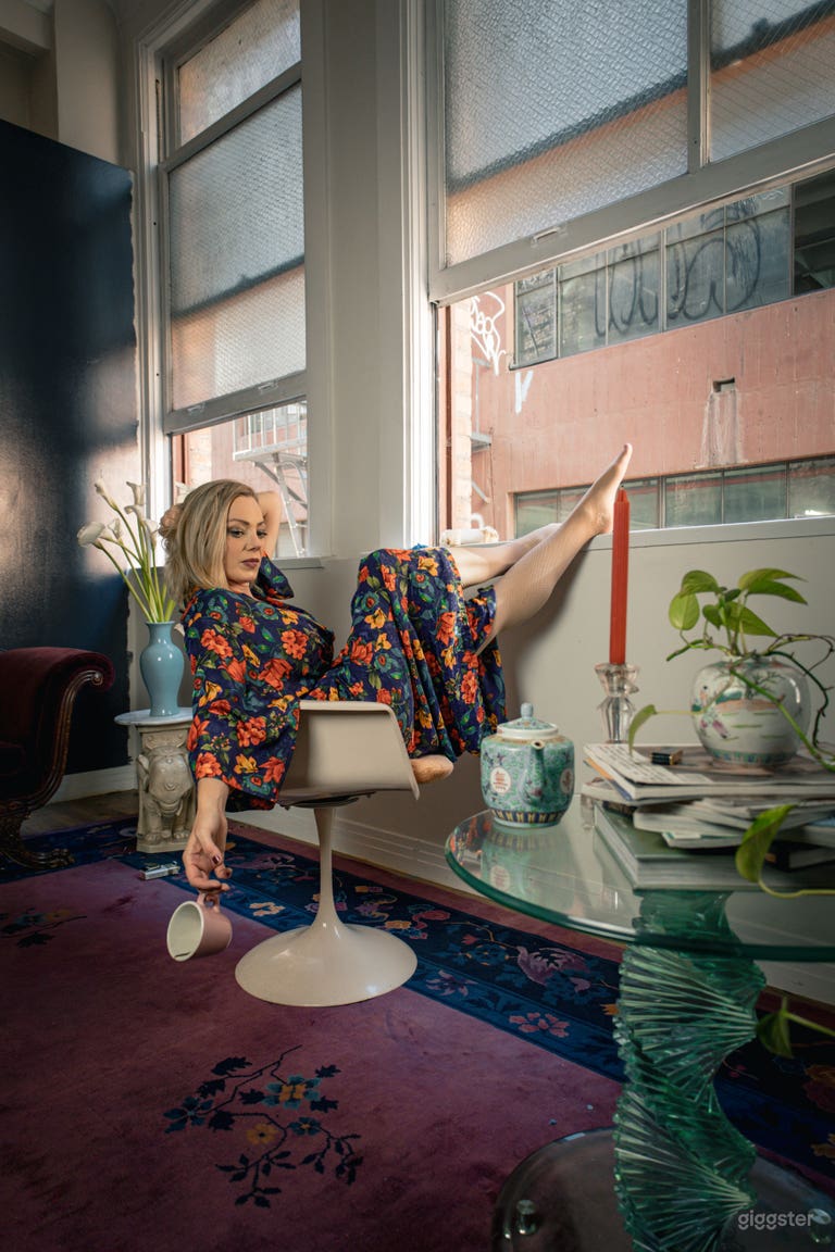  Parisian Art Deco Designer Apartment/ Boudoir w/ Fire Escape 