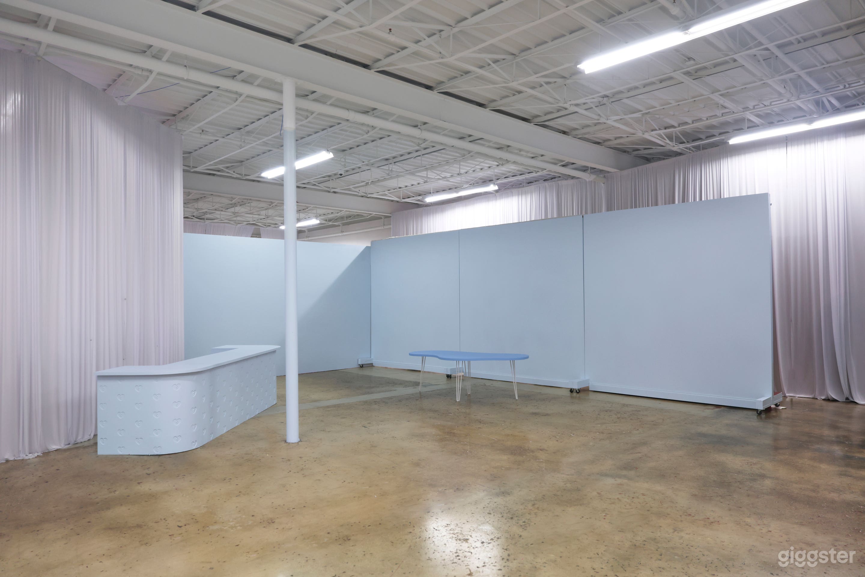 Event Space w/ Large Windows, Customizable Photo 3