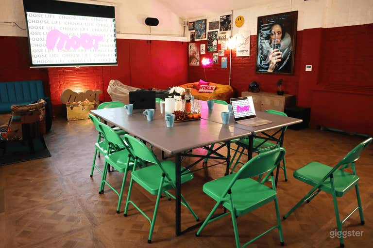 A flexible, creative, playful & inspiring social space 