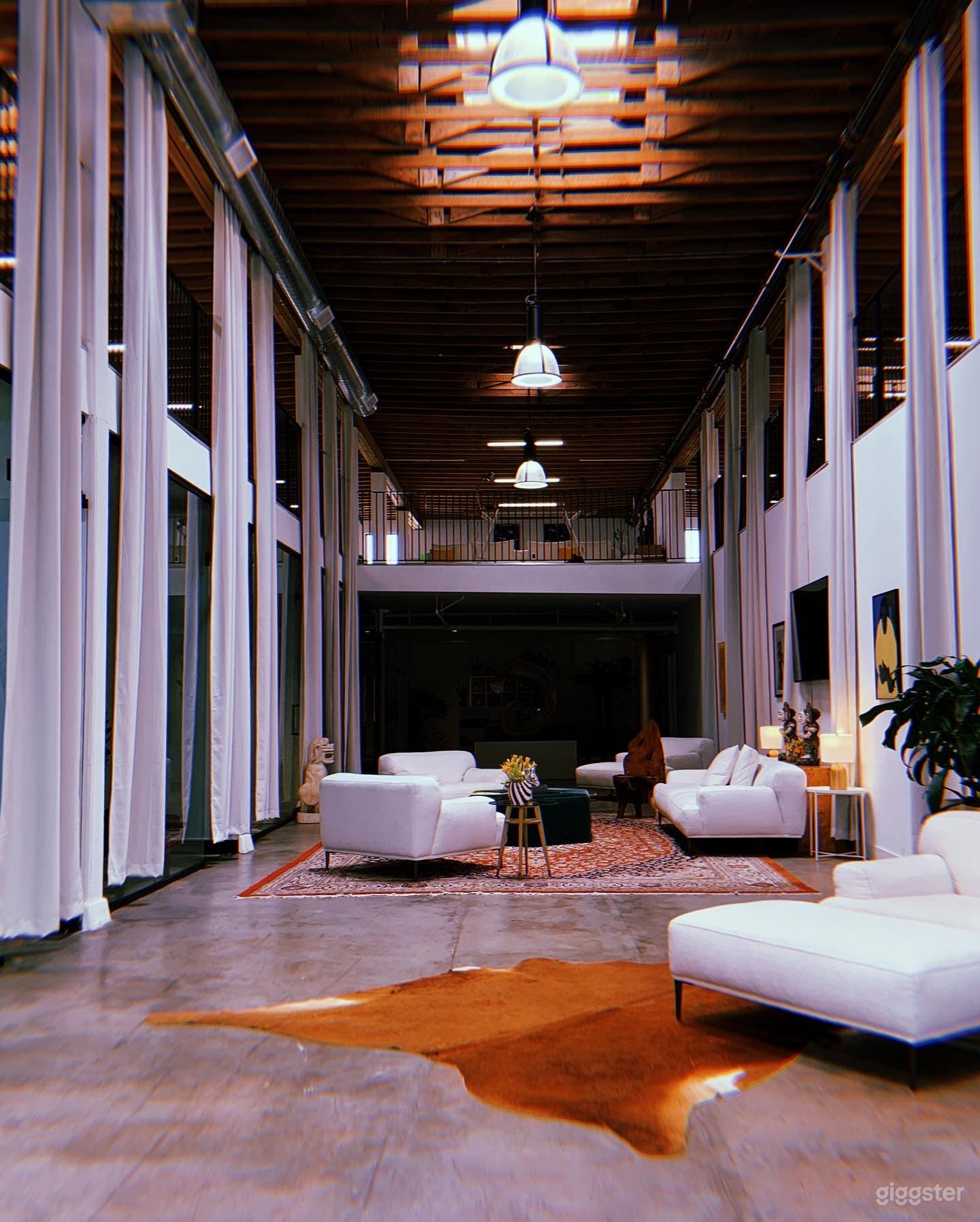 Modern, Eclectic 10k sq ft Creative Studio Photo 1