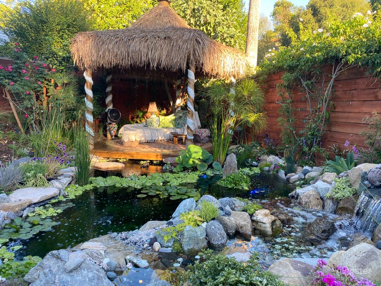  Tiki Hut Relaxation Area with Koi Pond 