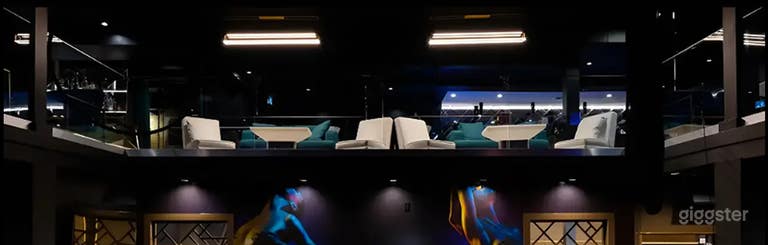  Upper Mezzanine Lounge 