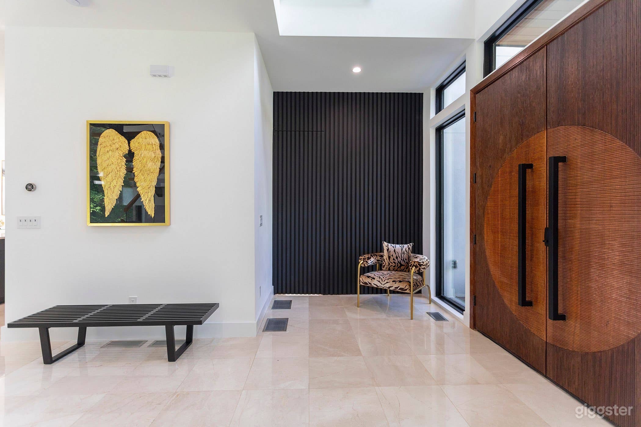 Lyfetstyle Mansion in the Heart of Buckhead Photo 4