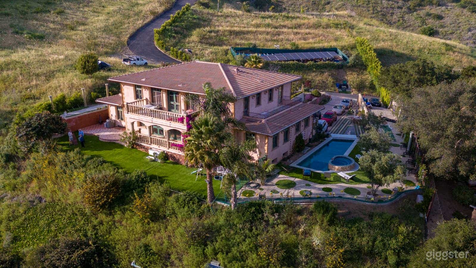 Italian Tuscany Villa Spacious Paradise/ with waterfall Pool Photo 1