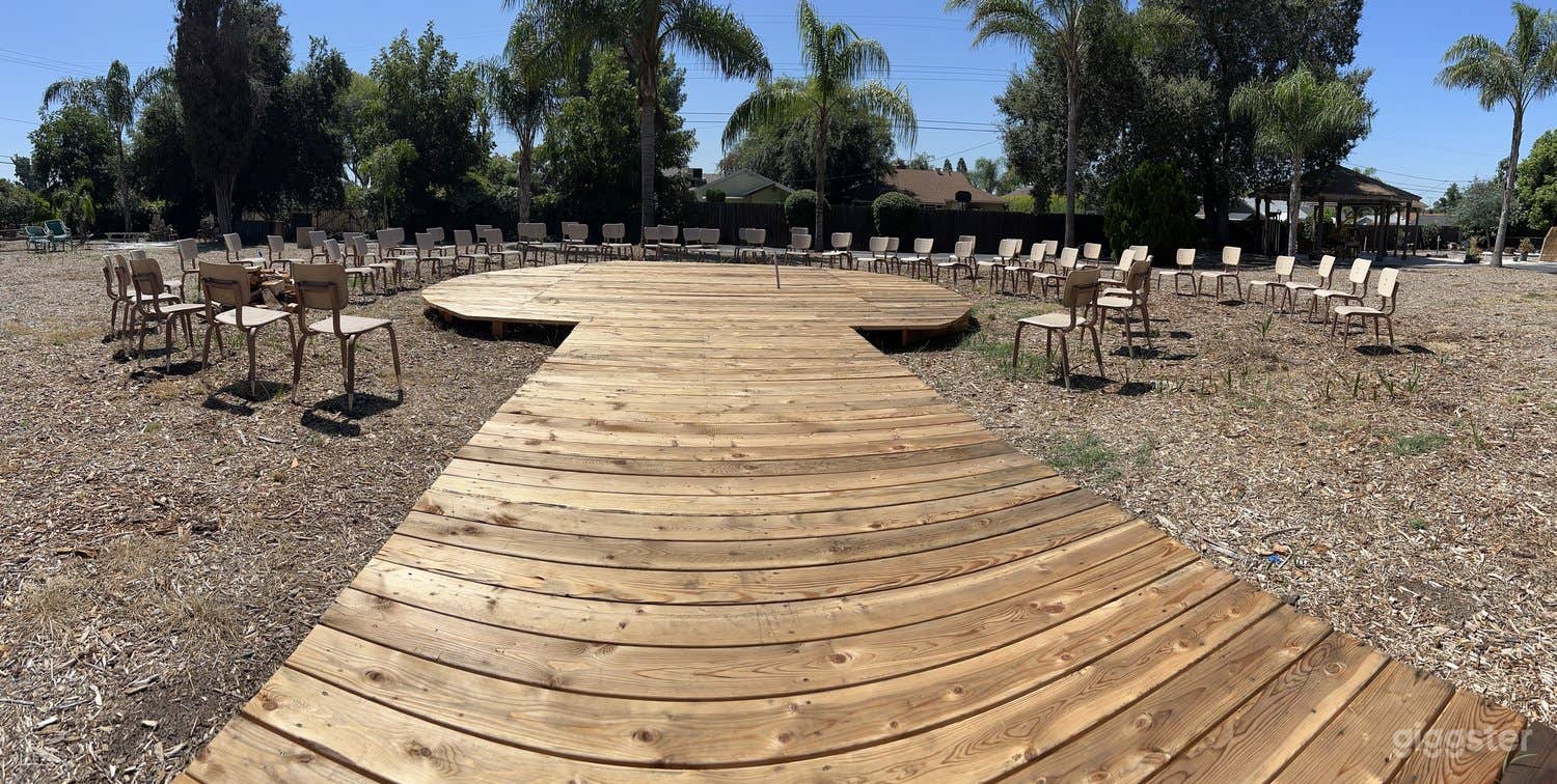 The Outdoor Deck Photo 1