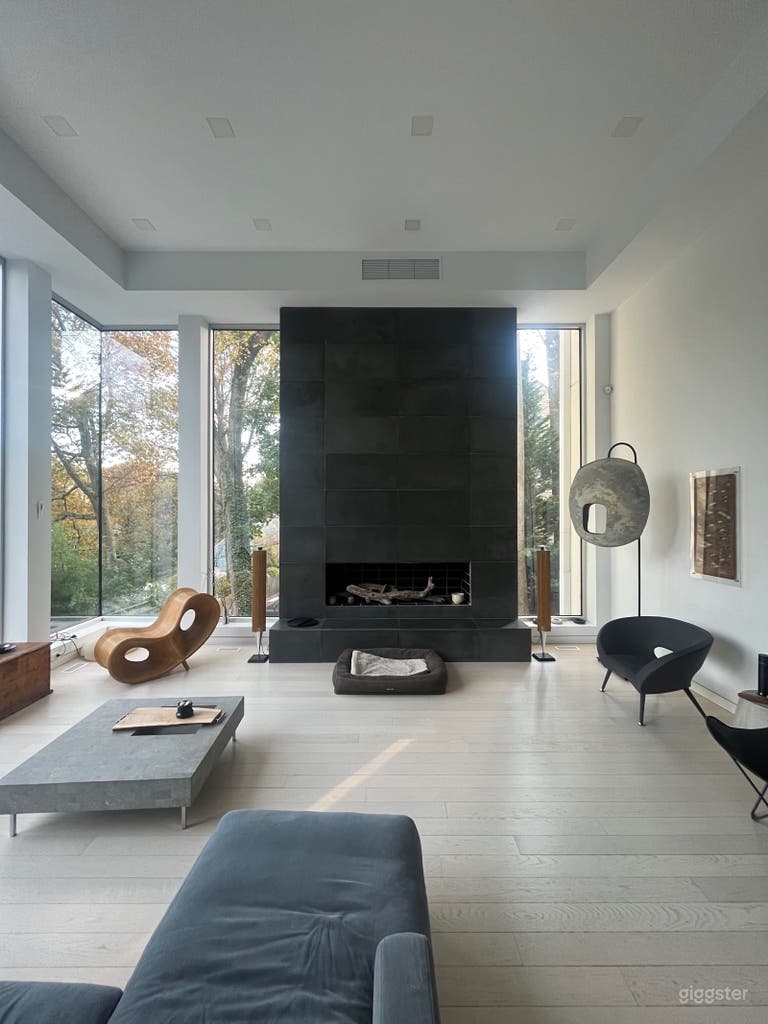  Stunning Zen, modern home 