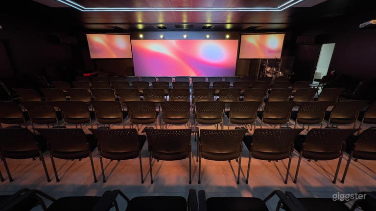  Bright Multi-Functional Event Space 