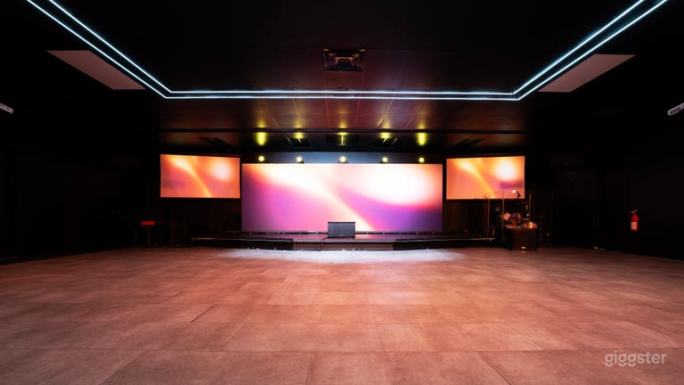  Bright Multi-Functional Event Space 