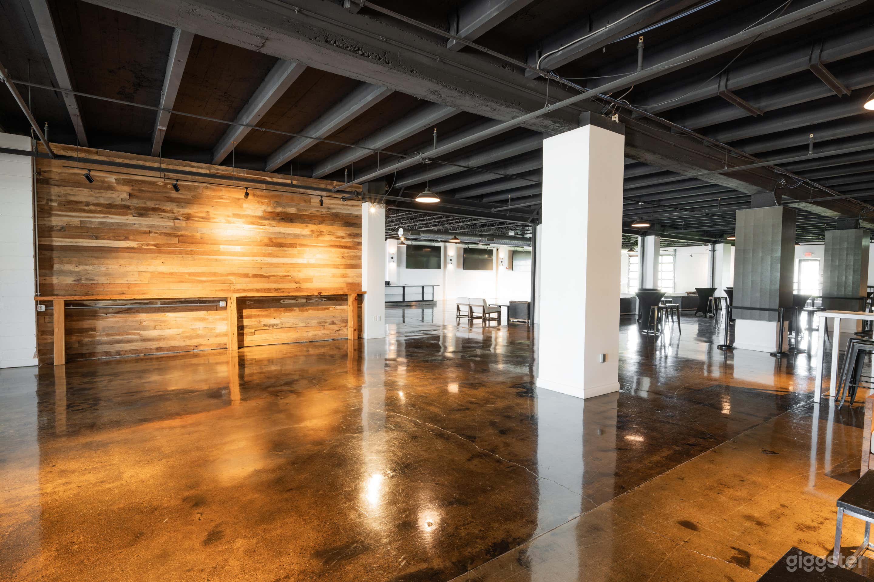 Industrial Venue with Outdoor Lawn Photo 3