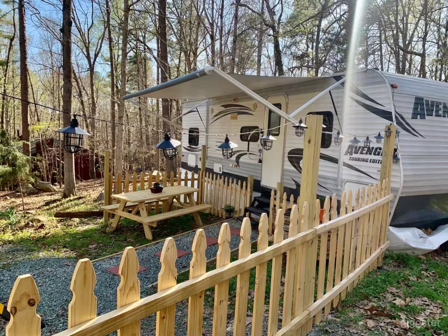 Avenger Oaks | Camper RV Photo 1