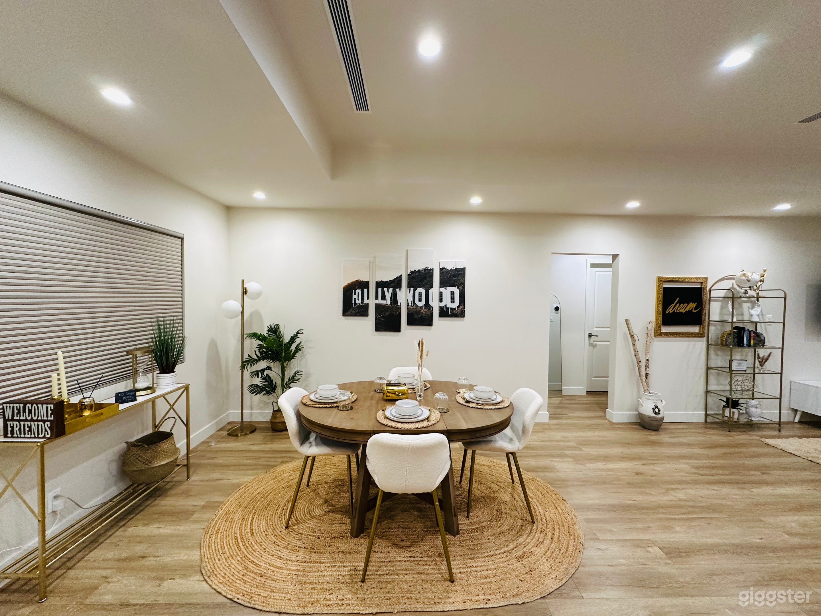 Modern ZEN Retreat for productions near Burbank! Photo 4