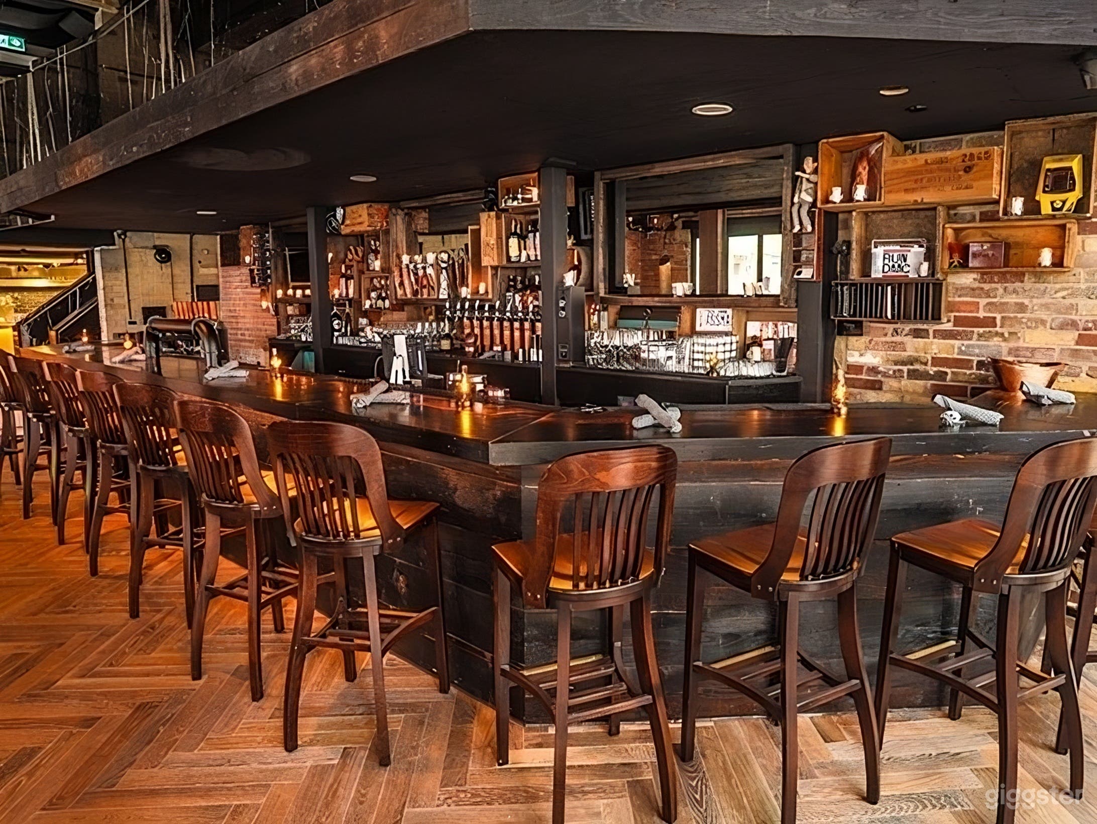 Chic Downtown Venue for Dining &amp; Events Photo 4