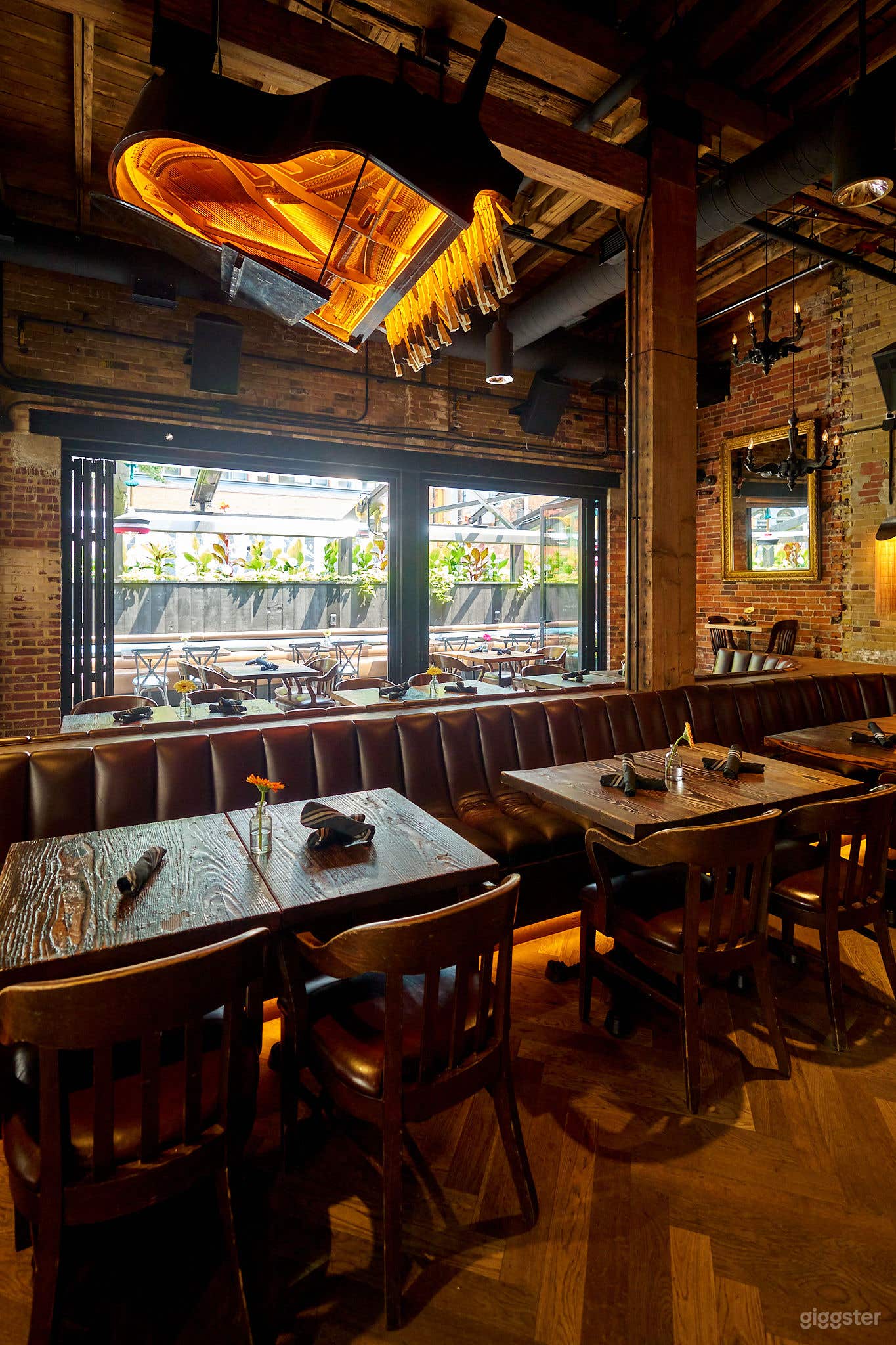 Chic Downtown Venue for Dining &amp; Events Photo 3