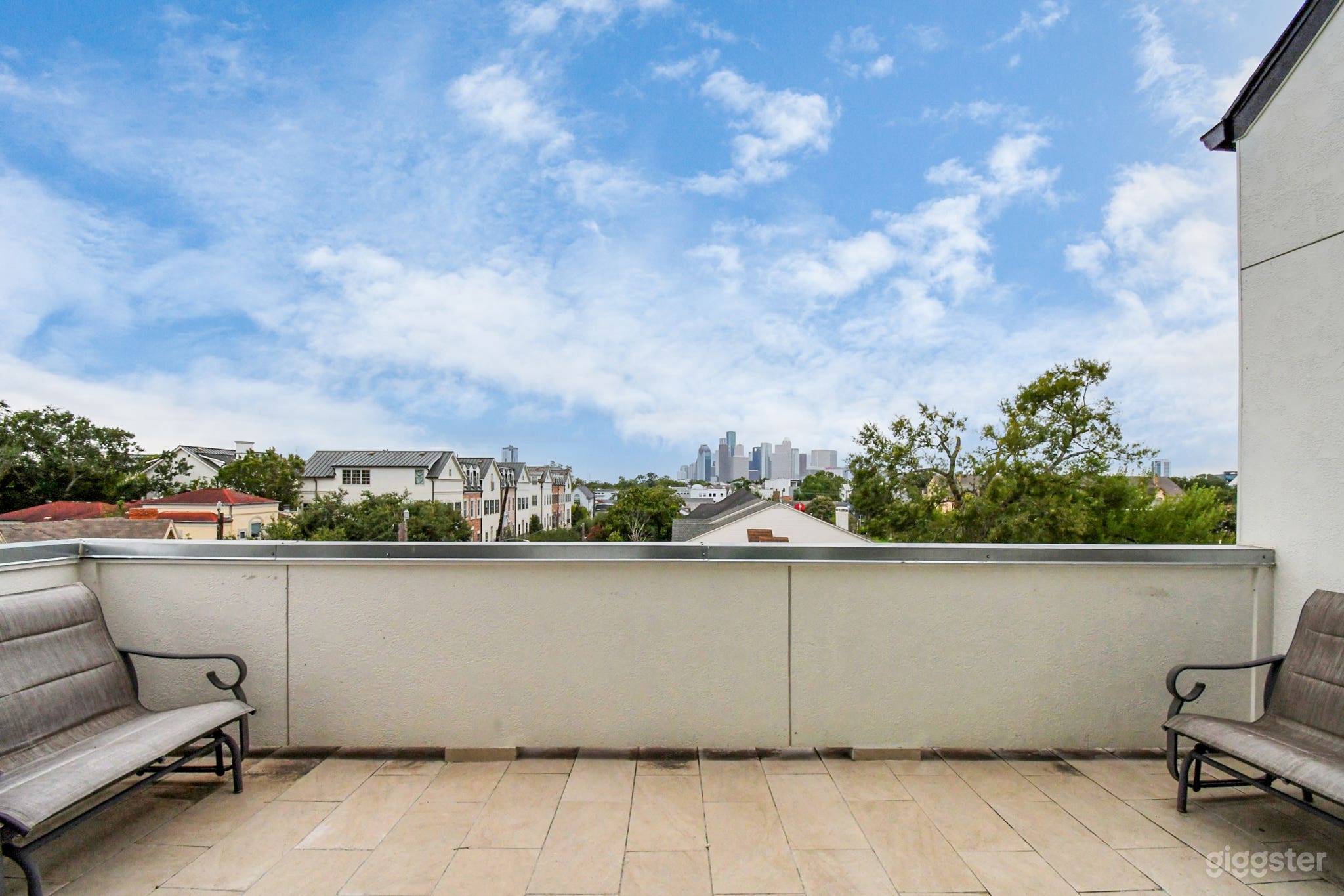 Upscale Montrose Stay | Rooftop Lounge + City Views Photo 4
