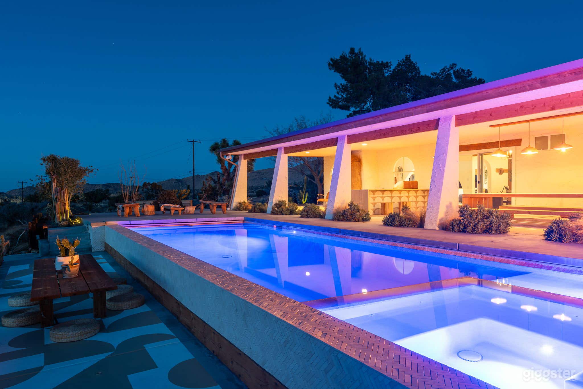 Ocotillo Sol - Rustic Desert Home Photo 3