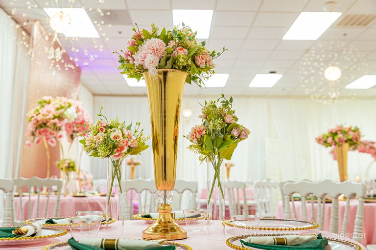  Exquisite Event Space in Houston (Full Buyout) 