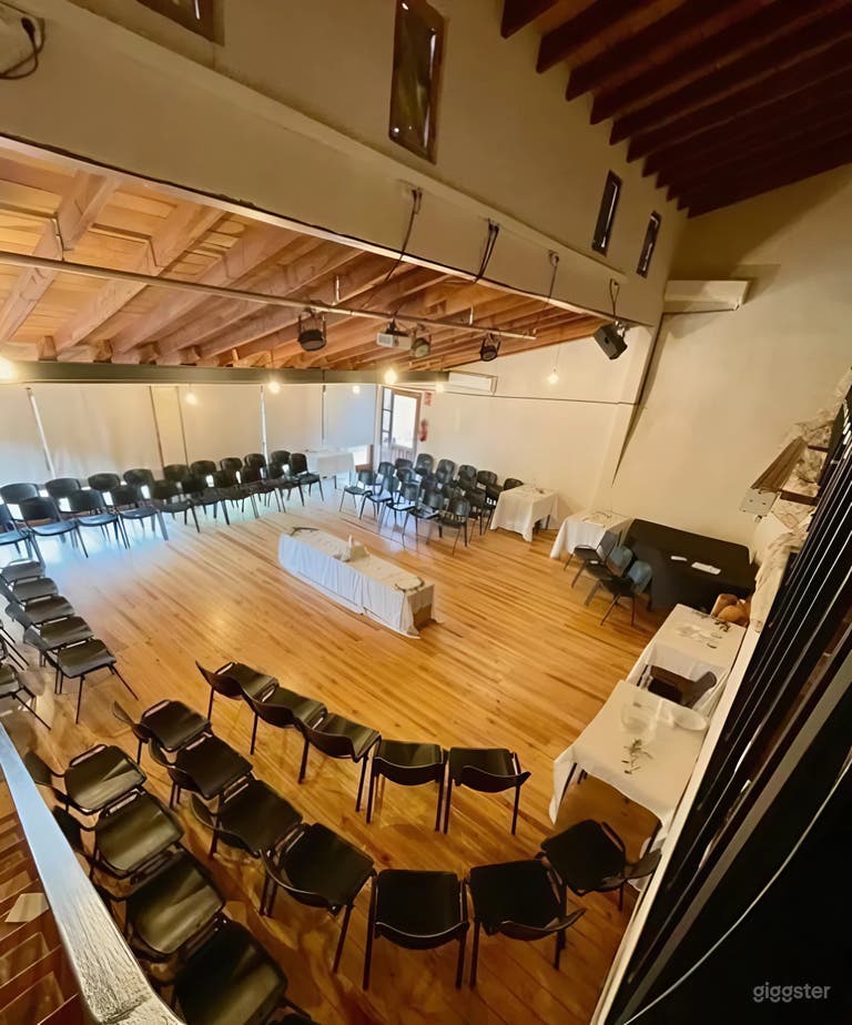  Cautivador Hall — Lugar histórico interior con extensión panorámica 