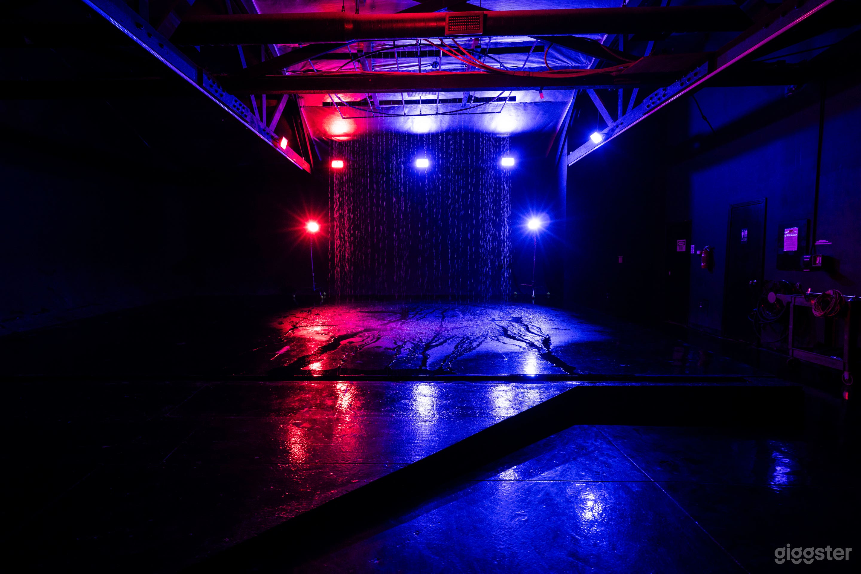 Car Photo Studio With Rain Mode Photo 4