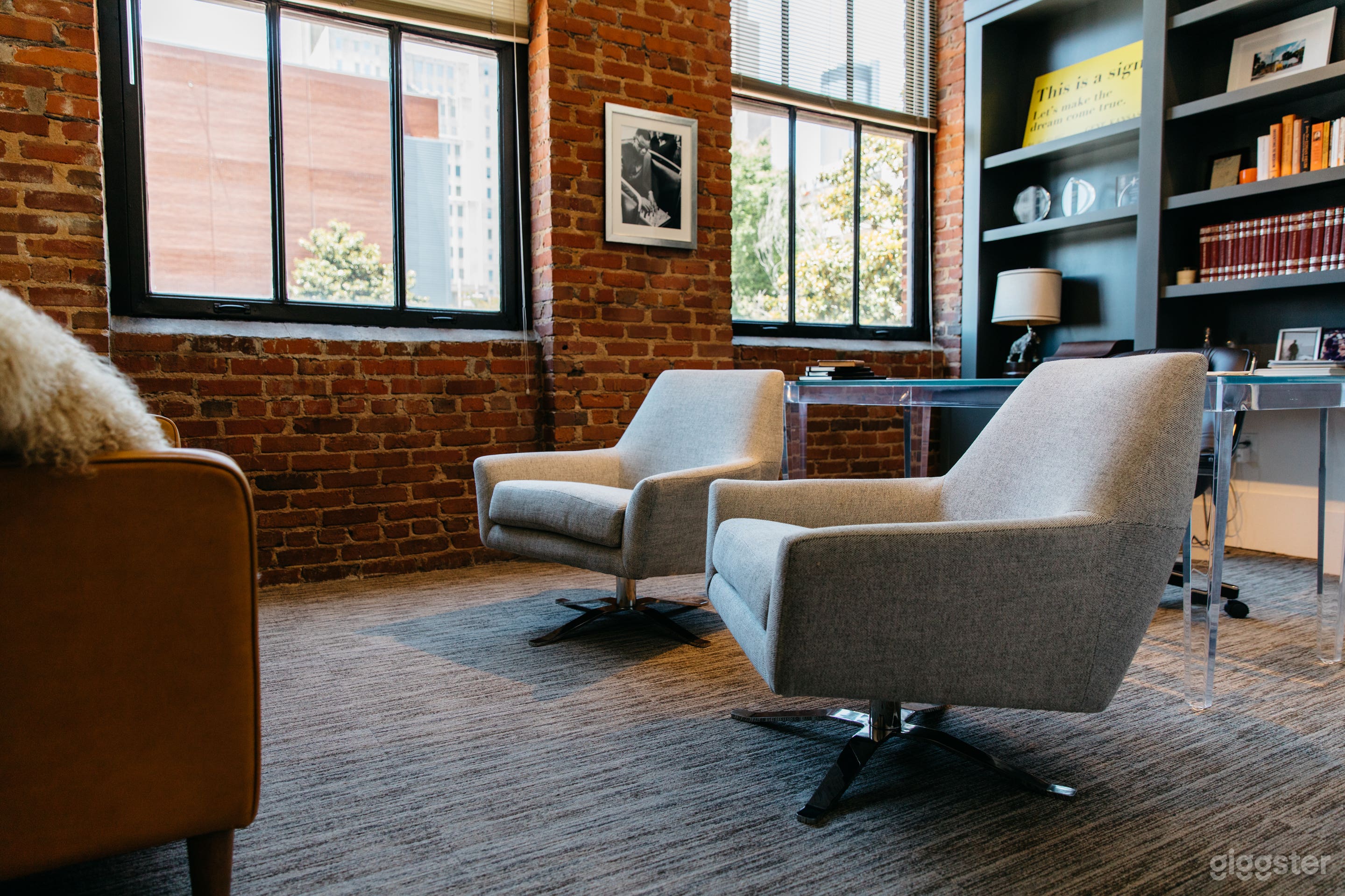 Stylish Exposed Brick Office Photo 3