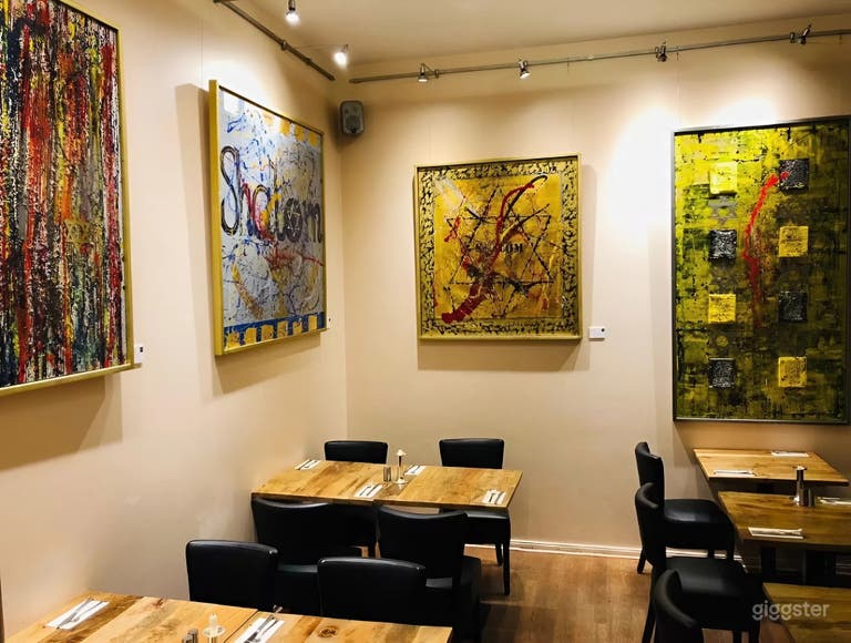  Exklusiver Restaurantbereich mit Innen- und Außenbereichen 