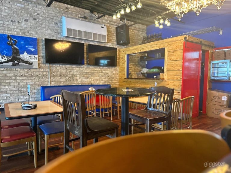  Salon détente avec bar complet et super ambiance. 