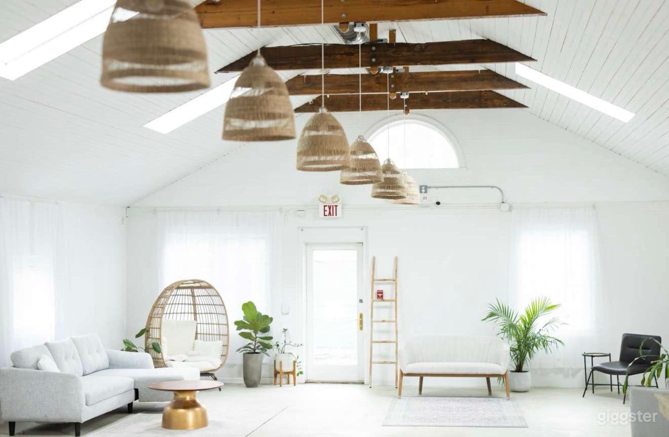 Luxury Lifestyle Loft & Studio Photo 1