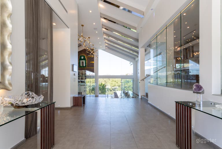  The Contemporary Glass Mansion 