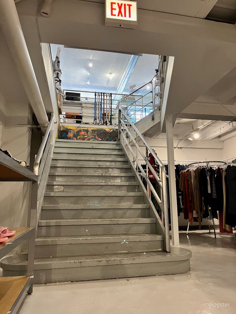  Hidden Basement Venue with Club Vibes 