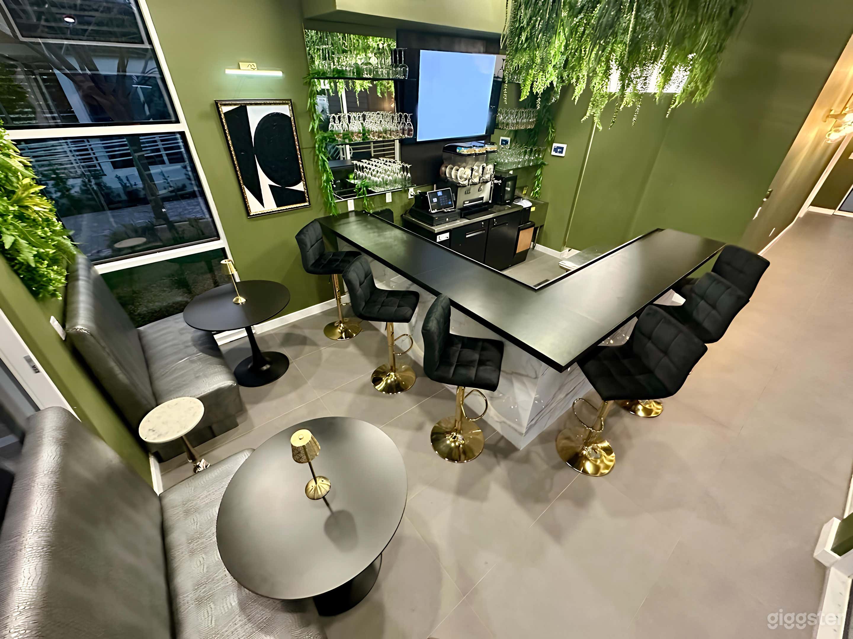 Indoor Intimate Wine Bar Cozy Lounge for Small Events Photo 3