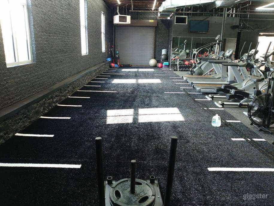 Personal Training Gym Fitness Center for Rent Photo 4