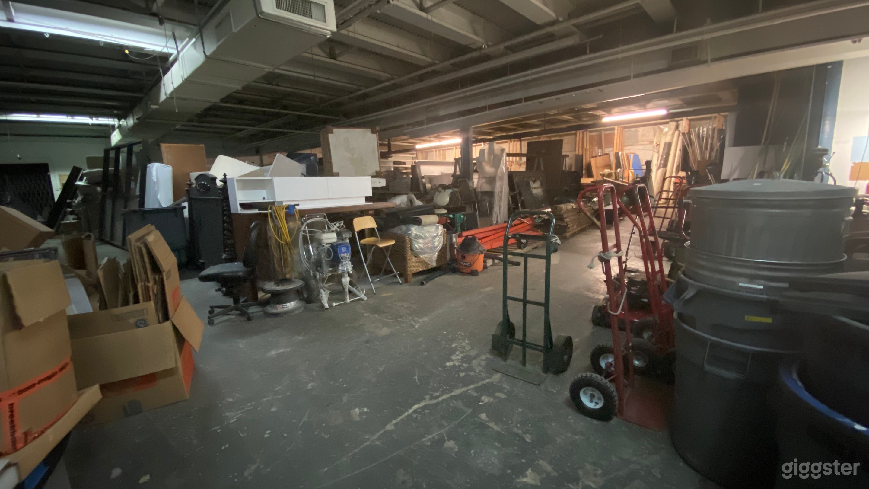 Production Set of Warehouse Photo 4