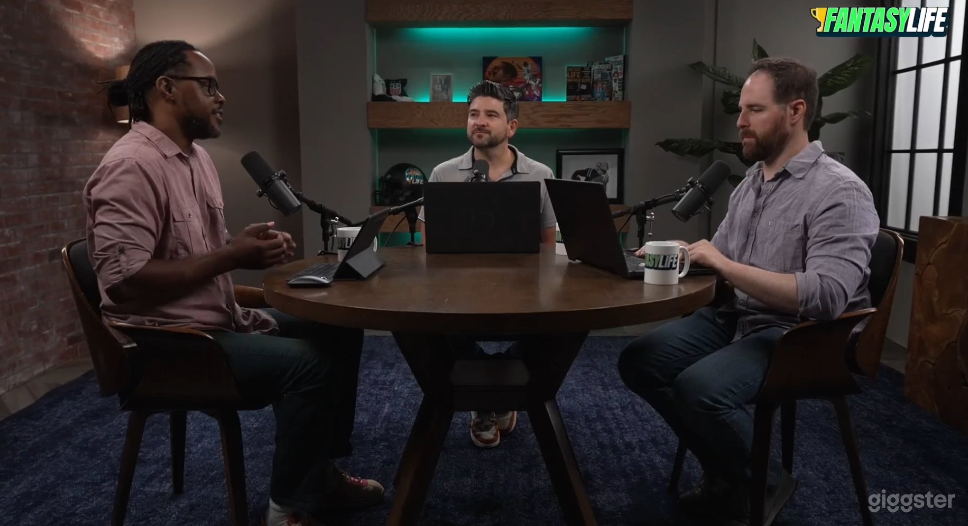 Living Room Video And Podcast Studio in Midtown Photo 3