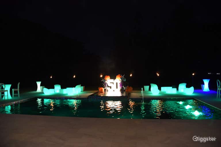  Modern Oasis in Southwest Ranches 