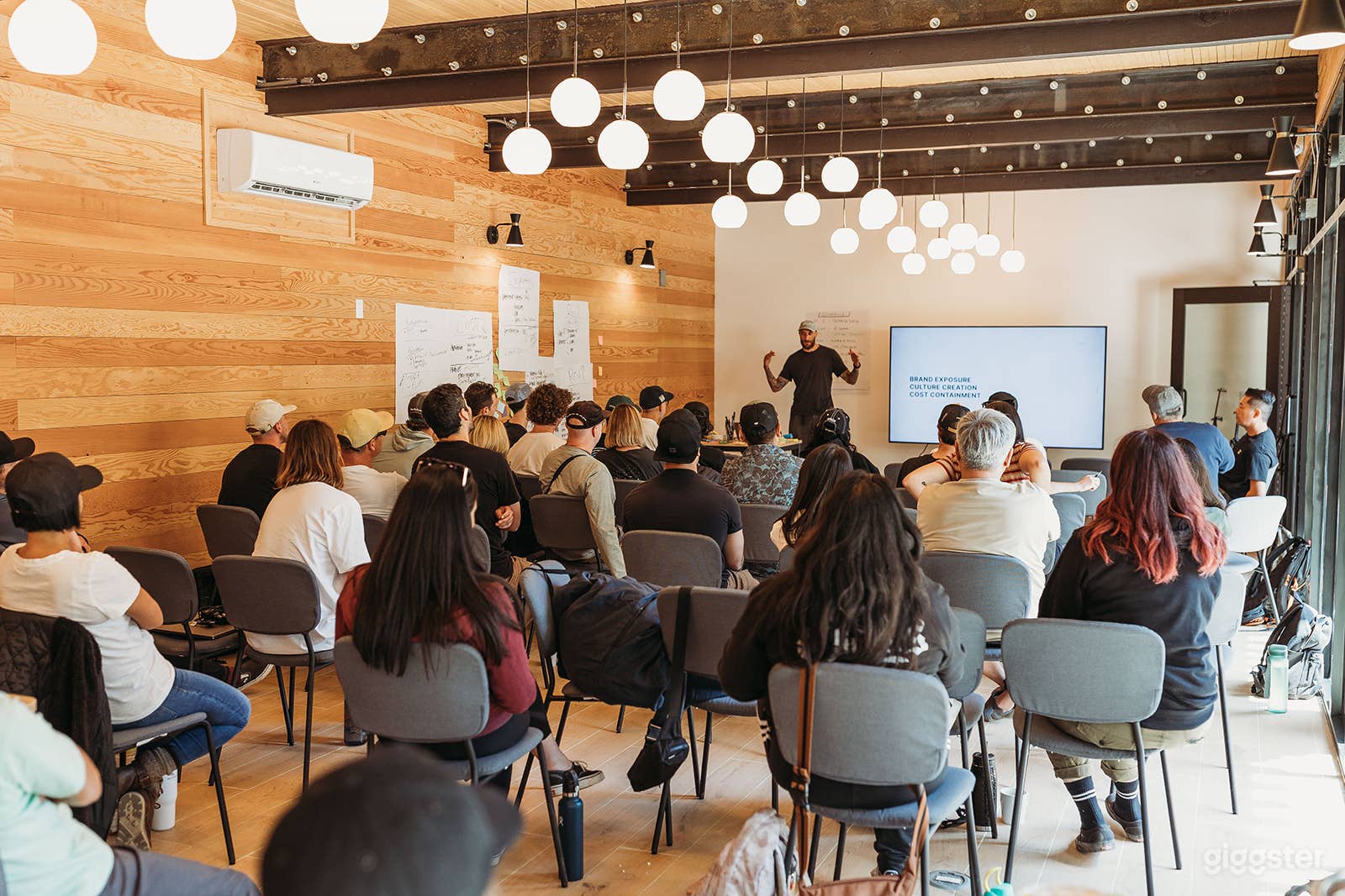 Paradise in the mountains near Los Angeles (Full Buy Out) Photo 2