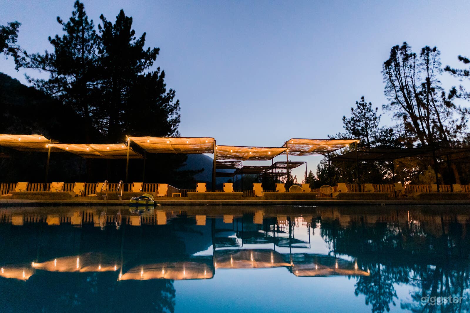 Paradise in the mountains near Los Angeles (Full Buy Out) Photo 1