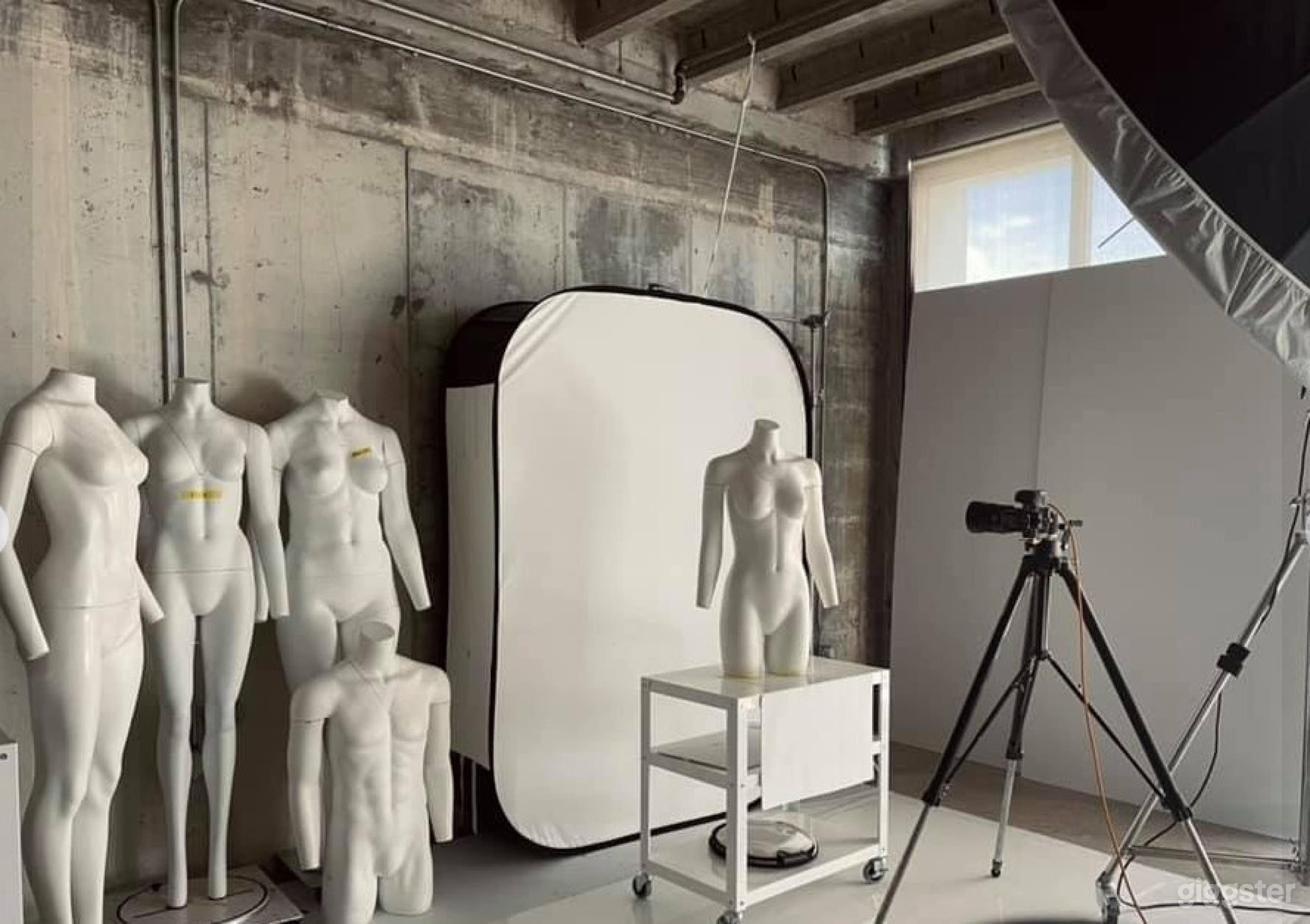 E Commerce Photography Studio In Miami Photo 1