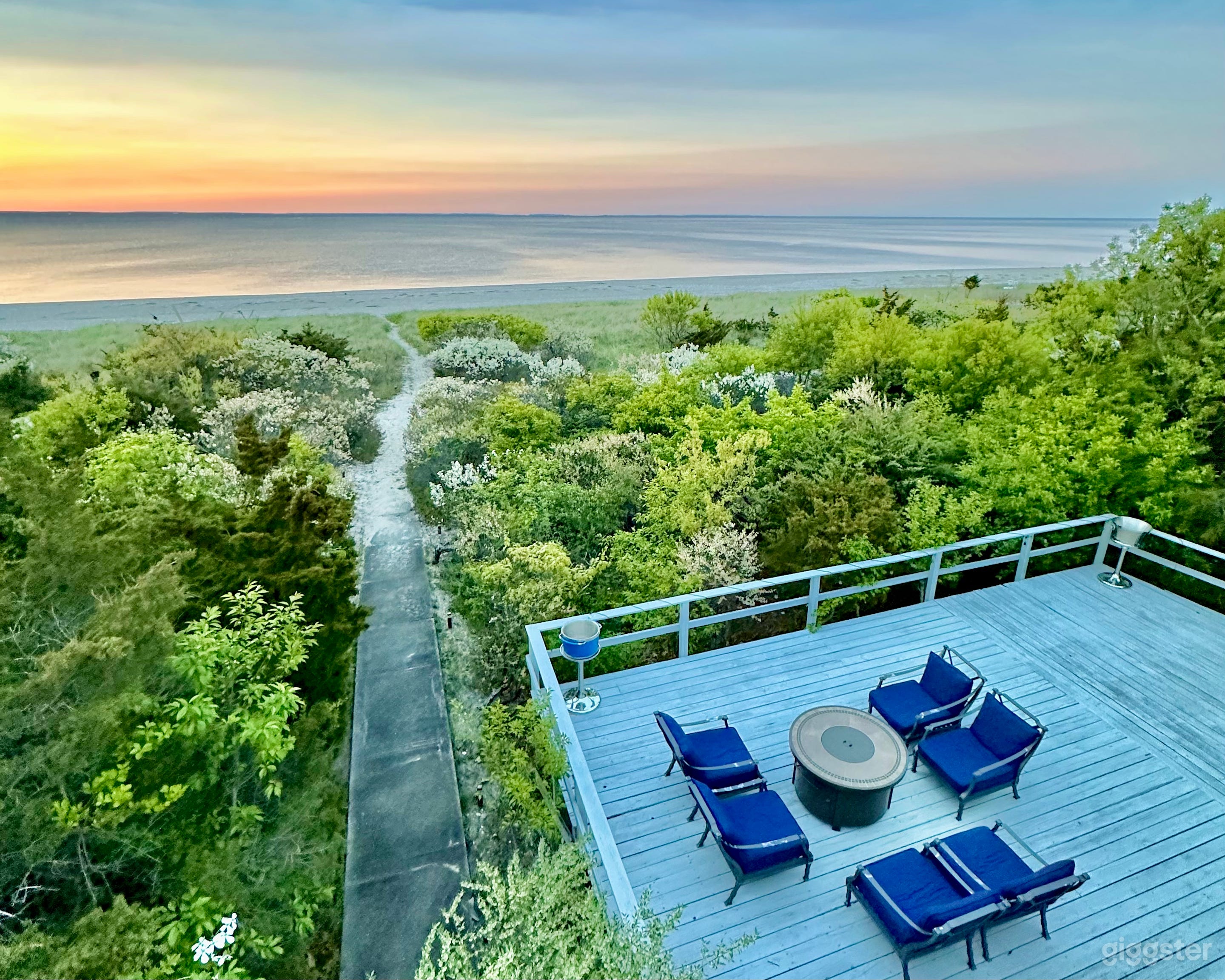 Oceanfront Villa with Private Beach | Long Island Photo 1