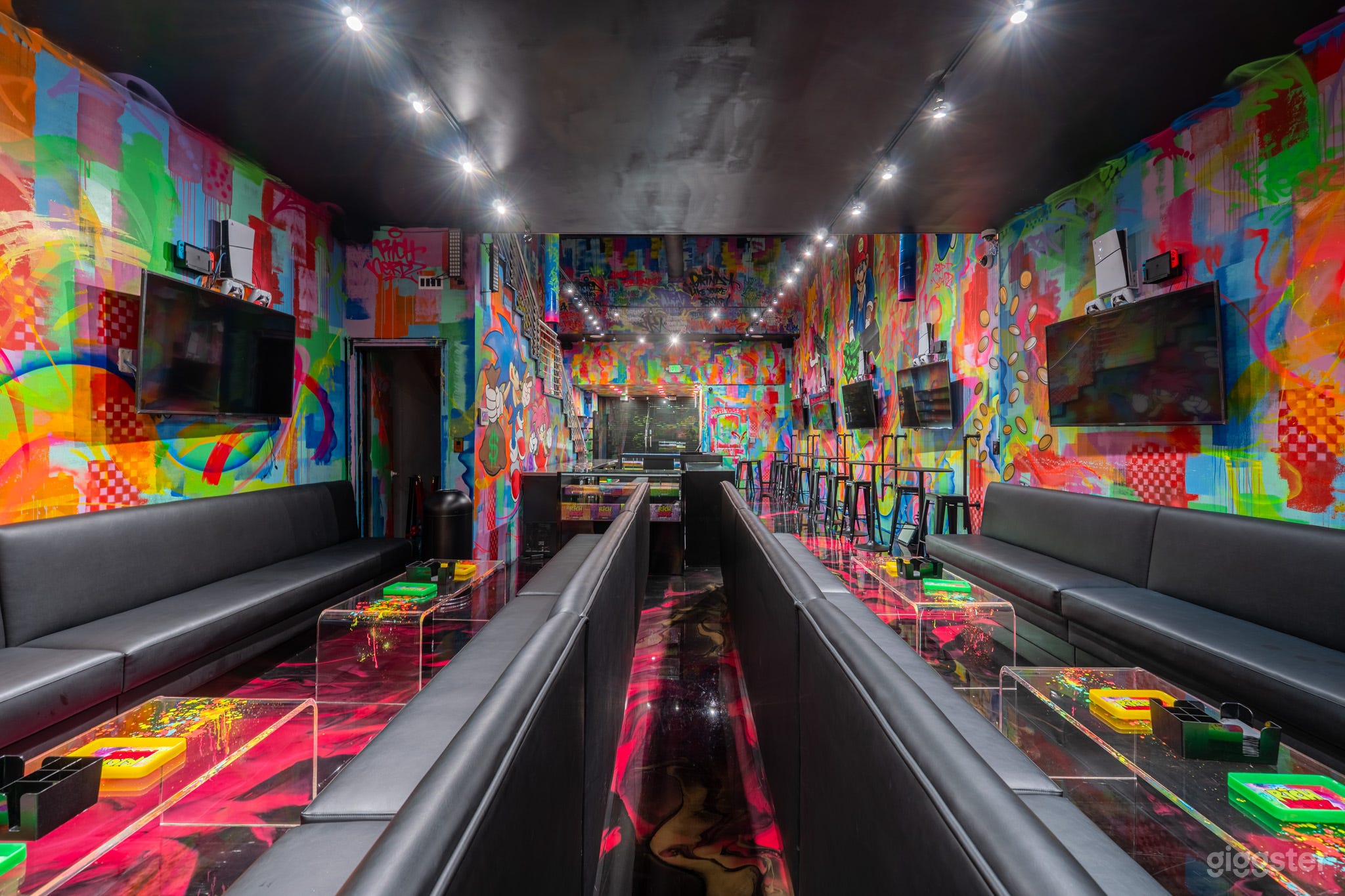 Creative Two-Story Event Venue in Hollywood Photo 3