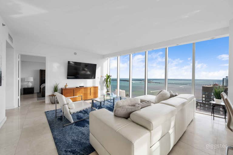  Breathtaking High-Rise Condo with Ocean & Coastline Views 
