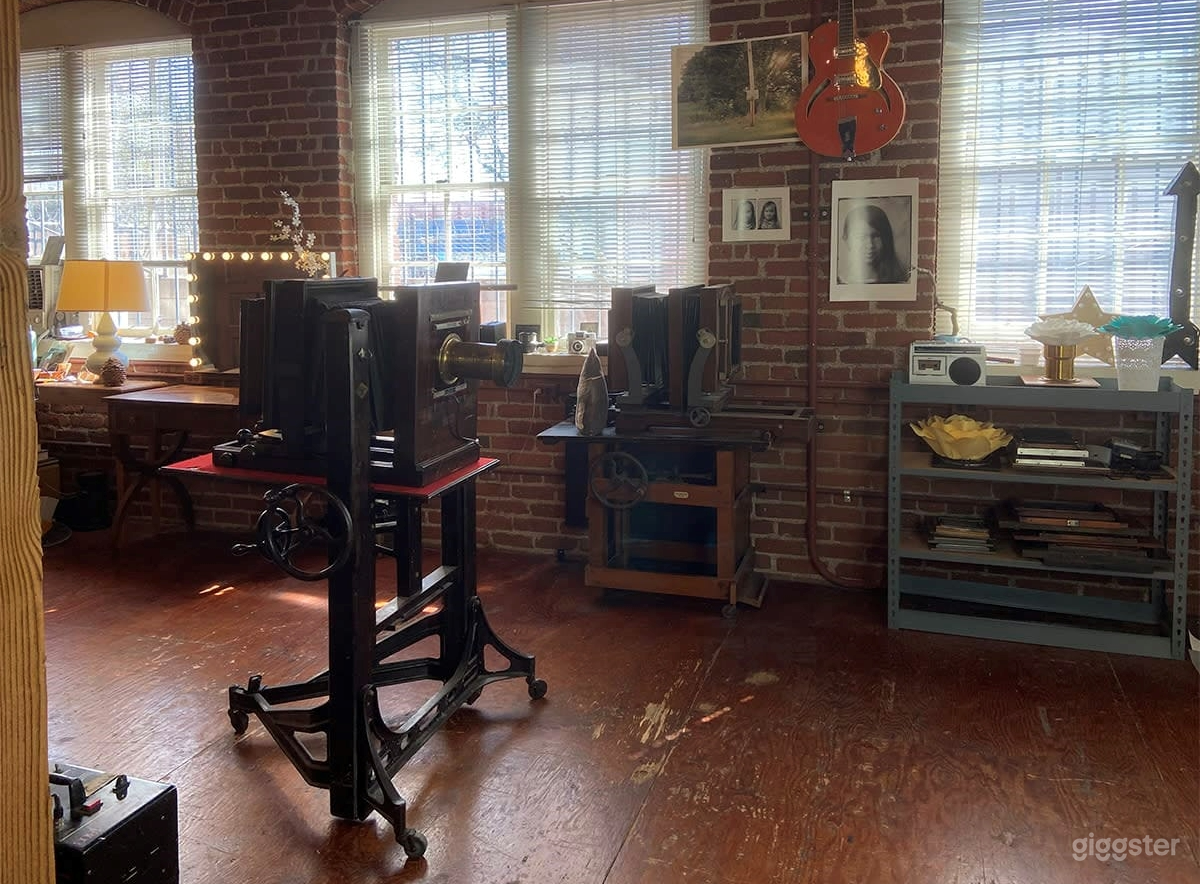 Historical Photo Studio Photo 2