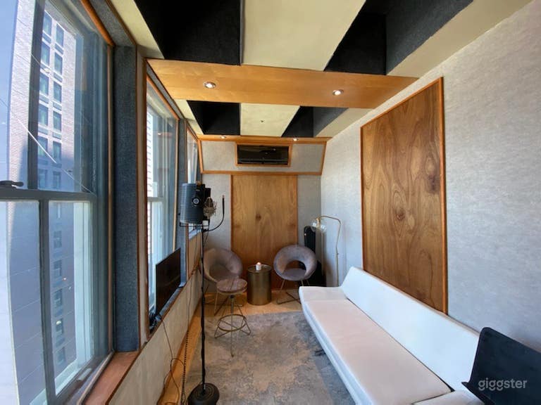  Manhattan Recording Studio with a Skyline View 