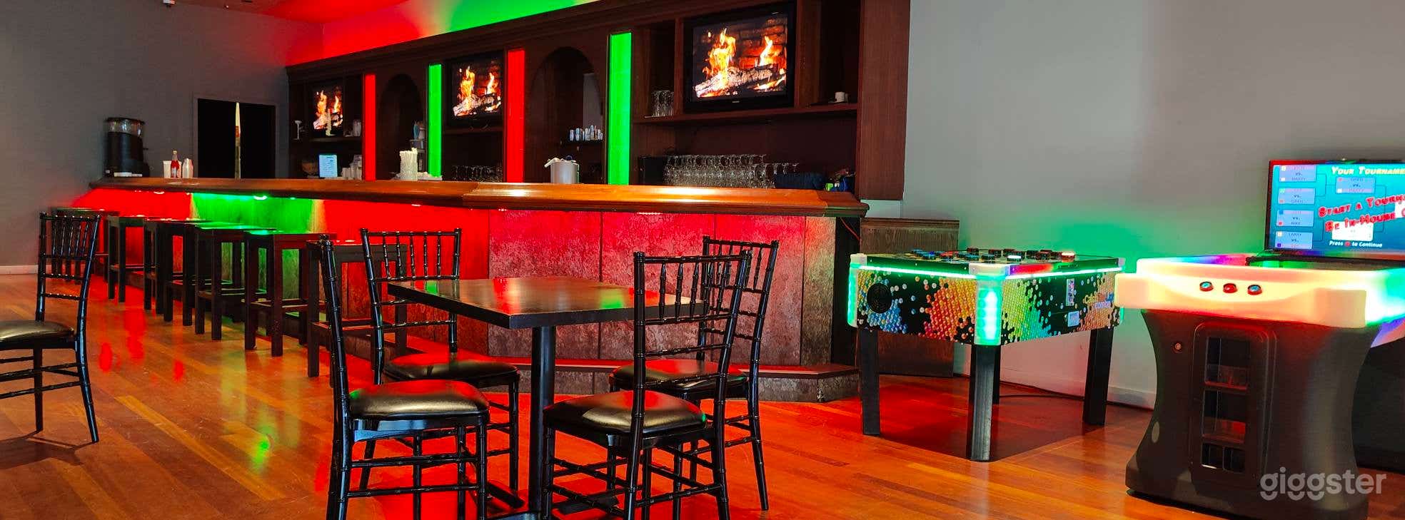 COCKTAIL AREA Photo 3