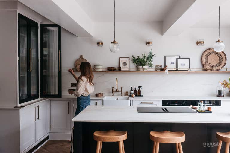  Textural, newly renovated house and garden in Hove 