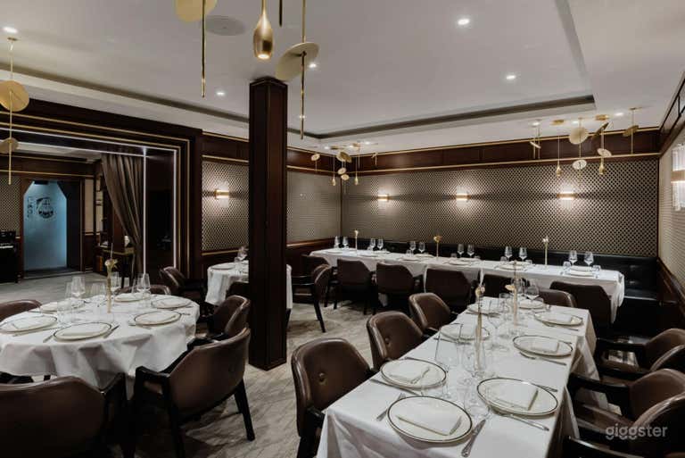  The Main Dining Room: Timeless Italian Glamour 