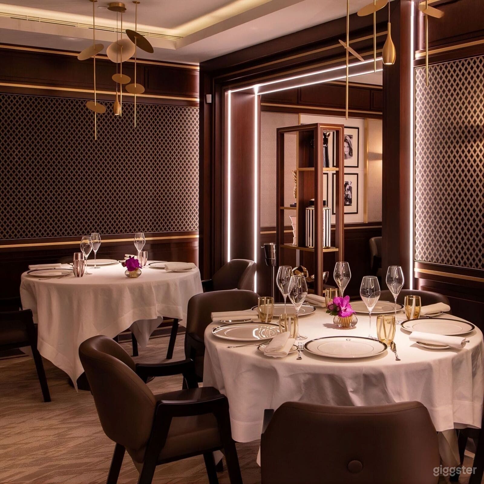 The Main Dining Room: Timeless Italian Glamour Photo 2