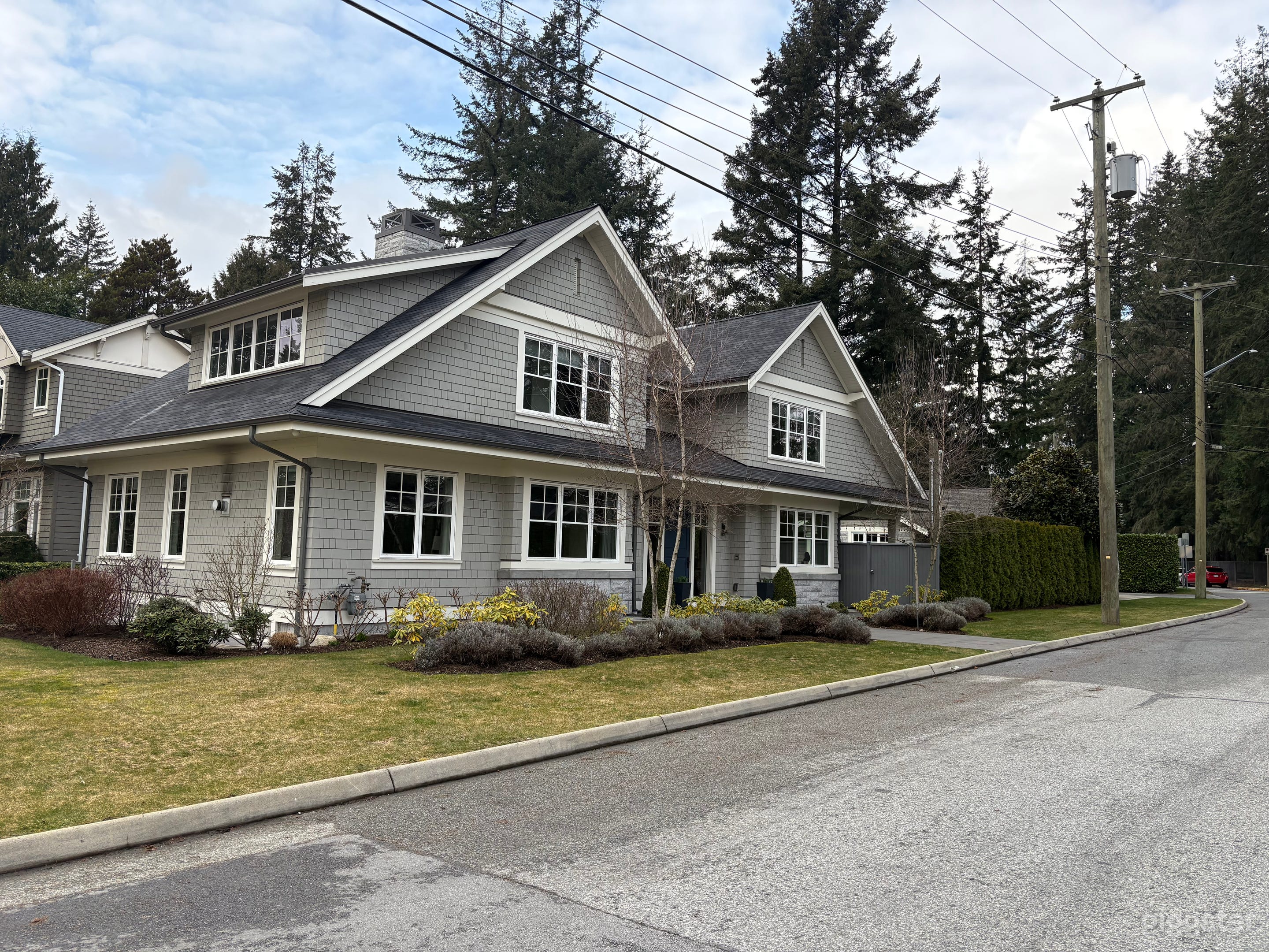 Transitional Craftsman Photo 4